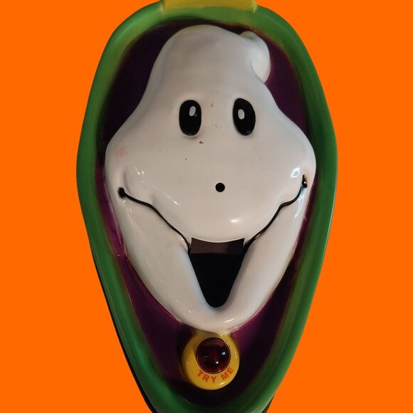 VTG Gemmy Ghost Door Knocker Push Button Or Sensor Talks & Lights Halloween 🎃 - Picture 2 of 6